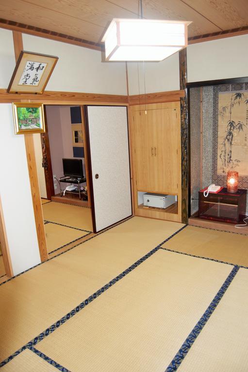 Ryokan Tsuruya Intaku Yufu Værelse billede